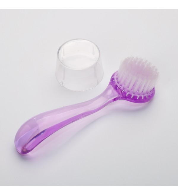 Щетка для очищения ногтей от пыли